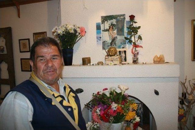 İsvi&ccedil;reli Ressamın K&uuml;lleri Vasiyeti &Uuml;zerine Marmaris K&ouml;rfezine D&ouml;k&uuml;ld&uuml; 1