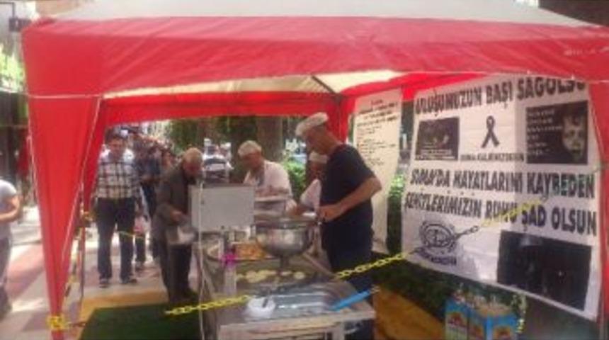 G&uuml;zelhisar Mahallesi Esnafı Soma&rsquo;daki Maden Şehitleri Ruhuna Lokma D&ouml;kt&uuml;rd&uuml;