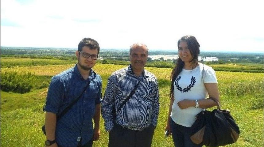 Edirne Roman Eğitim G&ouml;n&uuml;ll&uuml;leri Derneği Başkanı Şallı: "romanlarda Erken Evlilikler G&ouml;n&uuml;l Rızasıyla Oluyor"