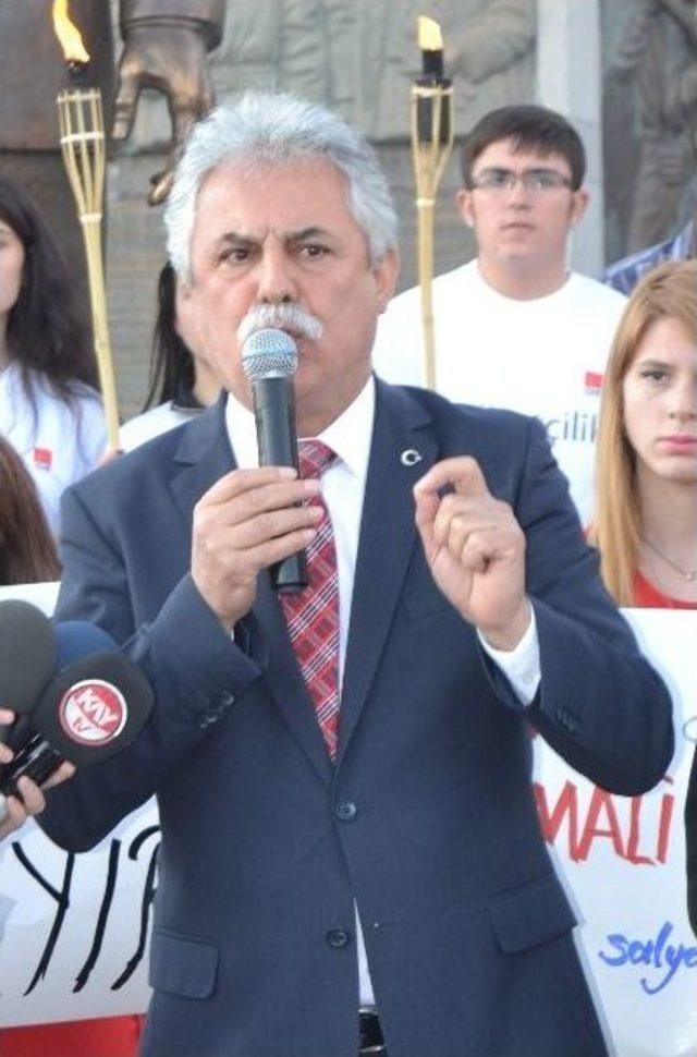 Chp İl Teşkilatından Soma’da Hayatını Kaybedenler İçin Oturma Eylemi