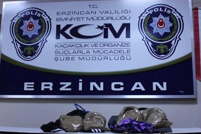 Erzincan’da 2 Kilo 600 Gram Esrar Ele Geçirildi