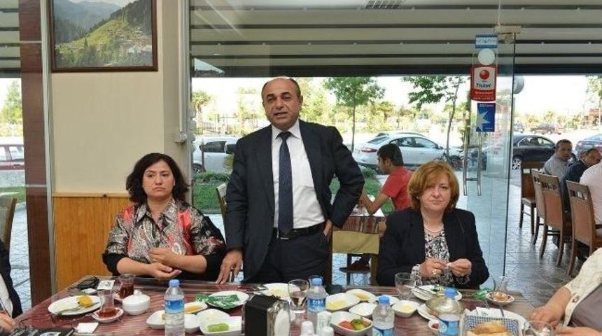 Muhtarlarla B&uuml;y&uuml;k Zirve