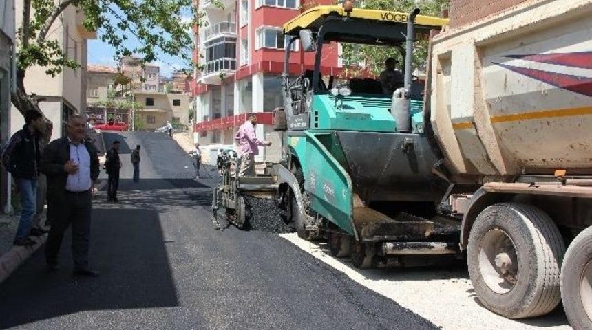 Yahyalı'da Asfaltlama &Ccedil;alışmaları Hız Kazandı