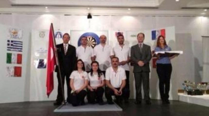 Akdeniz Dart Kupası'nda 2 Altın, 2 G&uuml;m&uuml;ş