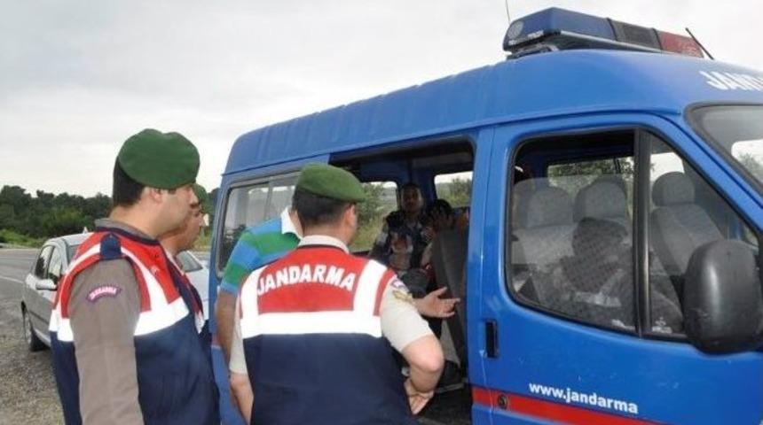 Lastik Patladı, Mülteciler Yakalandı