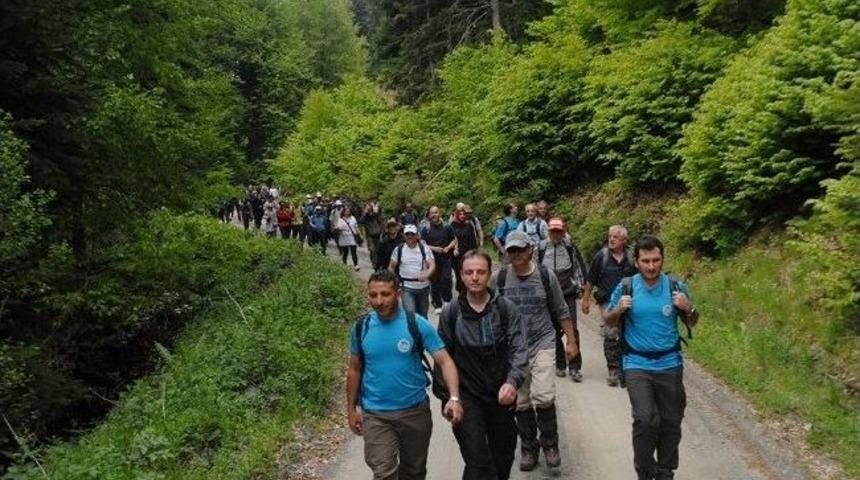 Doğa Tutkunları Geçişe Yürüdü