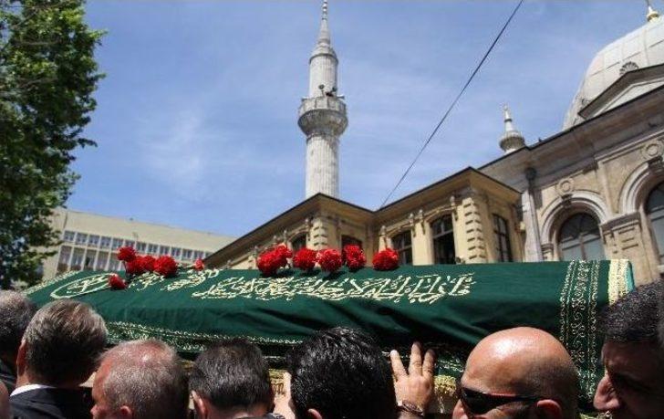 Alp Ali Şen’in Cenazesinde Gözyaşları Sel Oldu G3