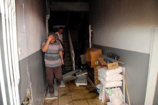 Yangında Mahsur Kaldılar 3