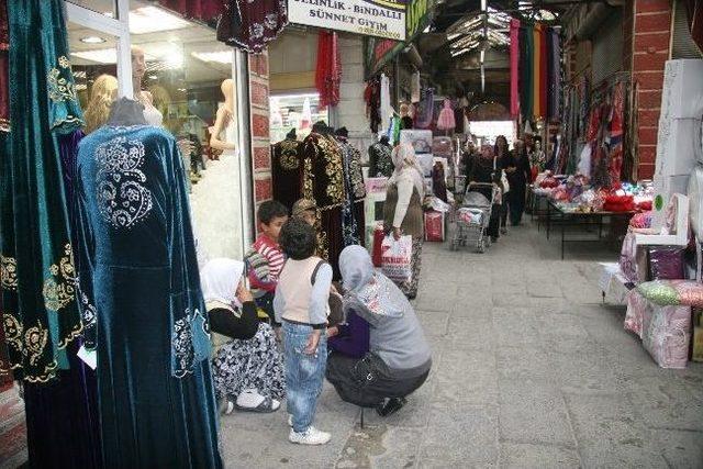 Afyonkarahisar’da Düğün Sezonu Açıldı