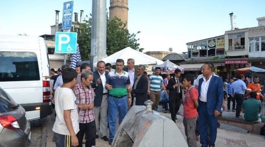 Başkan G&uuml;ven&ccedil;, Divan Yolu Ve Haşimiye Esnafını Ziyaret Etti