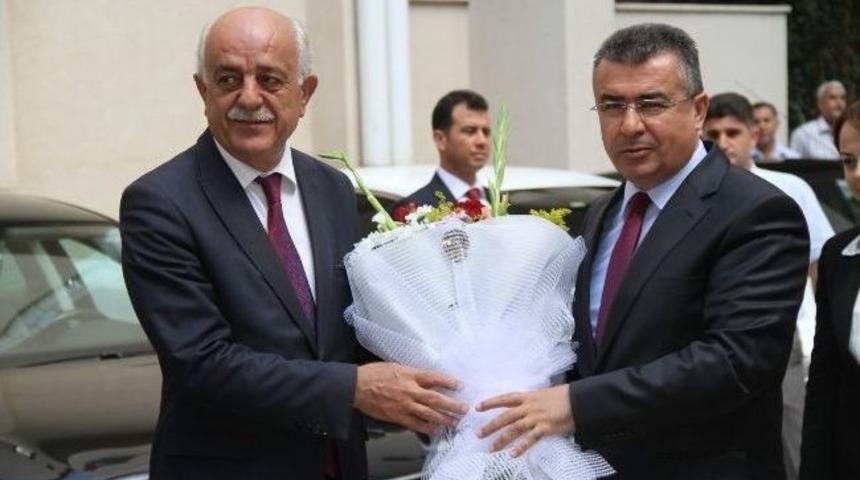 Lekesiz: &rdquo;b&uuml;y&uuml;kşehir Stat&uuml;s&uuml;yle Belediyelere Yeni Sorumluluklar Geldi&rdquo;