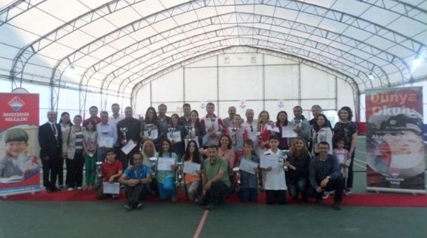 Burhaniye&rsquo;de Atat&uuml;rk Tenis Turnuvası
