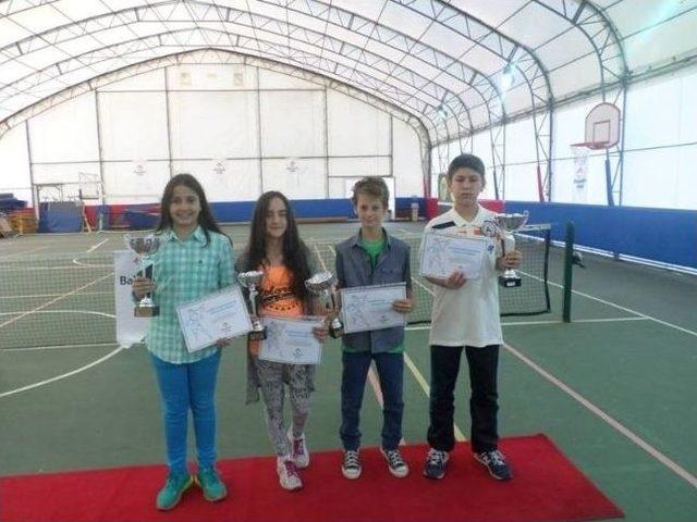 Burhaniye&rsquo;de Atat&uuml;rk Tenis Turnuvası 1