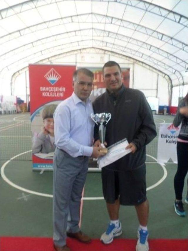 Burhaniye&rsquo;de Atat&uuml;rk Tenis Turnuvası 2
