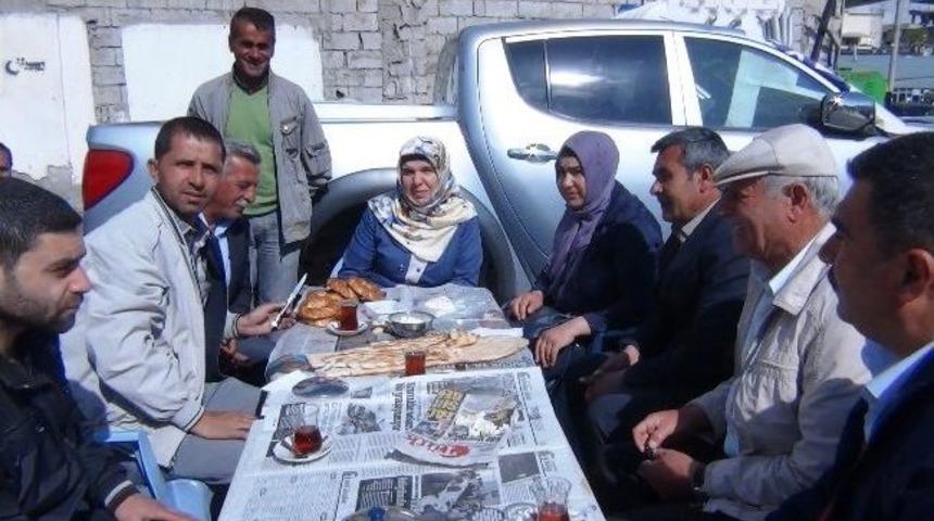 Başkan Keskin Esnaflarla Kahvaltı Yaptı