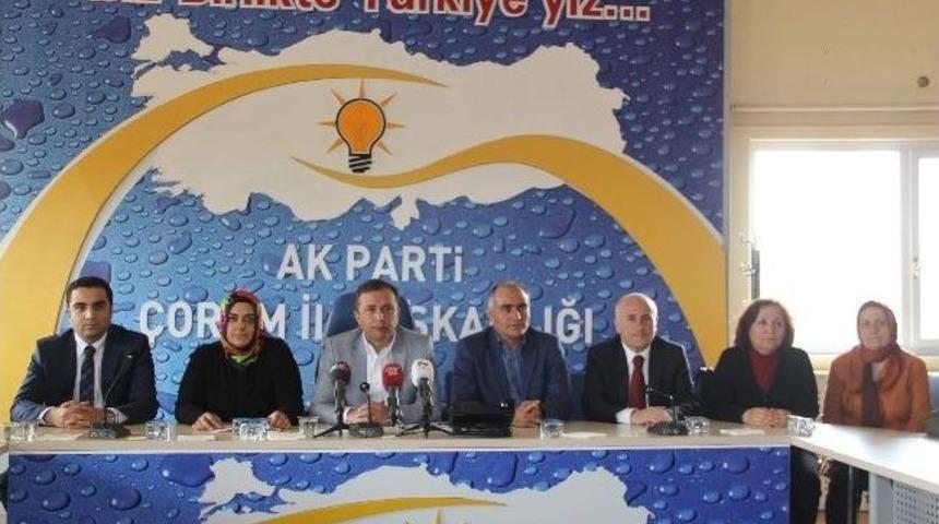 Ak Parti &Ccedil;orum Kadın Kolları Y&ouml;netimi Bir Araya Geldi