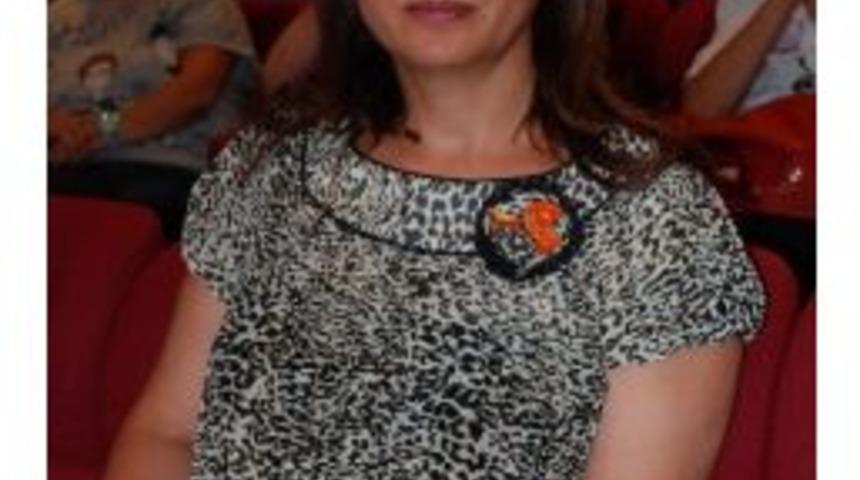 Chp Eskişehir İl Kadın Kolları Başkanı Altınel İstifa Etti