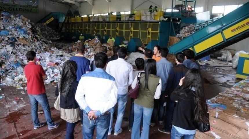 &Uuml;niversiteli &Ouml;ğrenciler M&ouml;p Tesisininde Ders İşledi