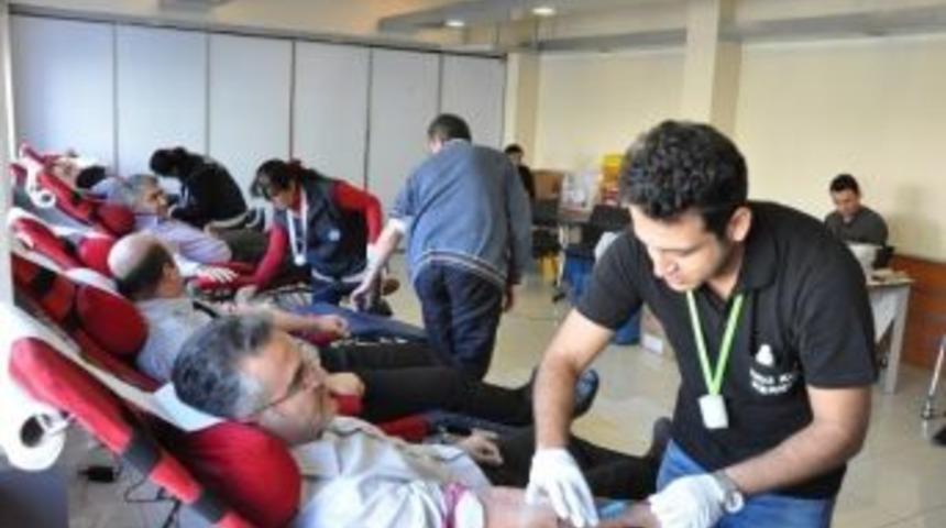 Kaski&rsquo;den Er&uuml; Kan Merkezine Taze Kan