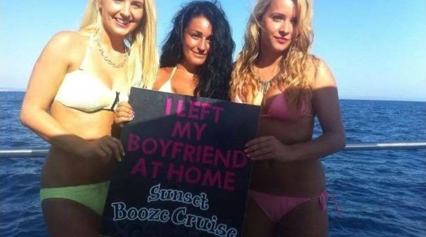 Bu Da 100 Kişilik İngiliz Selfiesi