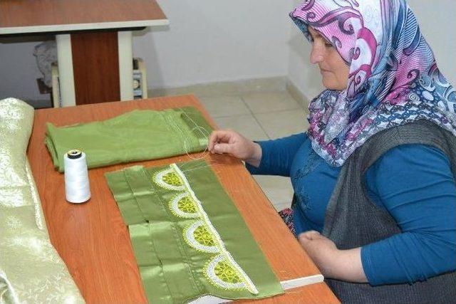 Korkuteli nde Makine Dikiş Nakış Kursuna Yoğun İlgi 1