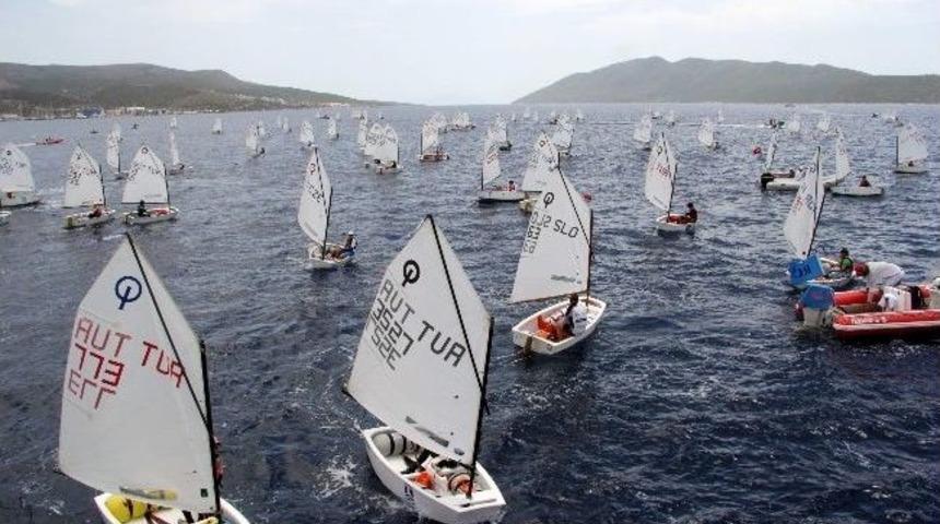 Bodrum&rsquo;da International Optimist Regatta Heyecanı Yaşanıyor
