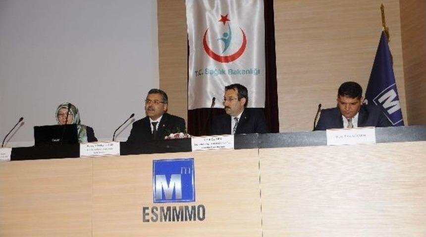 Eskişehir'de "hasta-&ccedil;alışan Hakları" Paneli