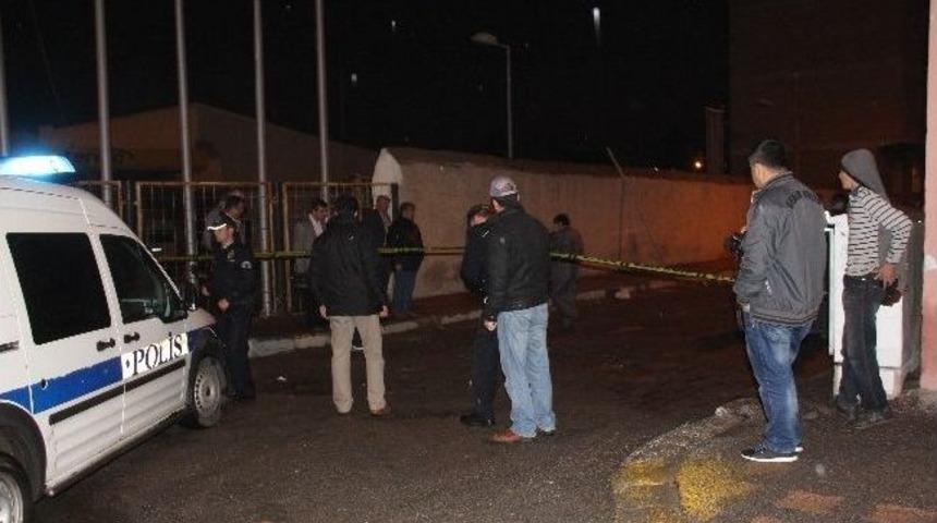 Erzurum&rsquo;da Akraba Kavgası Mahalle Savaşına D&ouml;n&uuml;şt&uuml;: 3 Yaralı