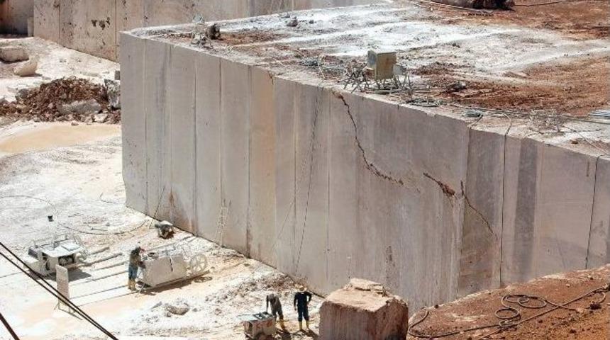 Mermer Ocaklarında G&uuml;venlik &Uuml;st Seviyede Tutuluyor