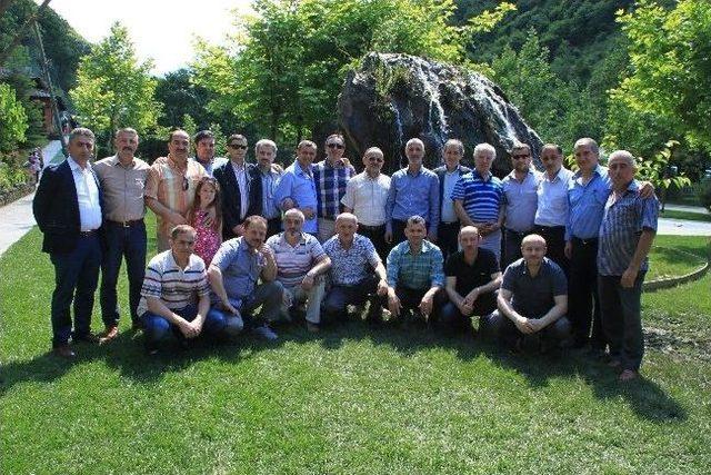 Sapanca Eml Mezunları 29 Yıl Sonra Bir Araya Geldi 1