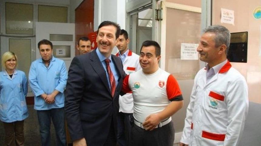 Tok: &ldquo;halkıyla B&uuml;t&uuml;nleşen Belediyecilik&rdquo;