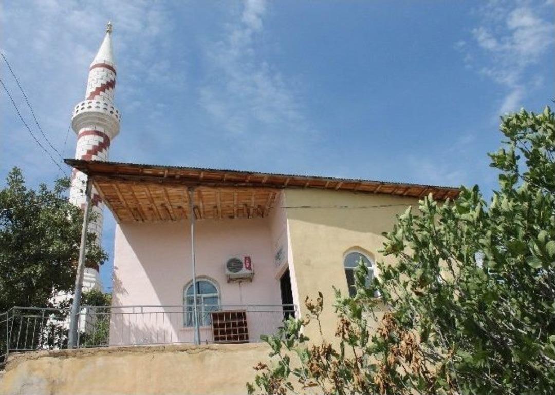 Kıblenin Yanlış Olduğu 19 Yıl Sonra Fark Edildi