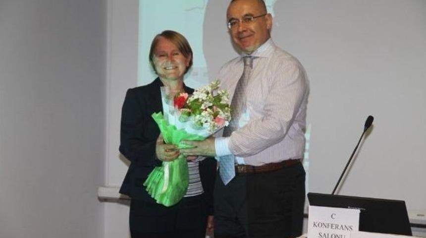 Prof. Dr. &Ccedil;omak; &ldquo;doğu Akdeniz&rsquo;de Oldu-bittiye Gelmemeliyiz&rdquo;