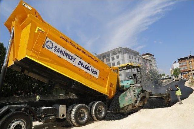 Şahinbey Belediyesi, Yeditepe’de İmar Yollarını Asfaltlıyor 1