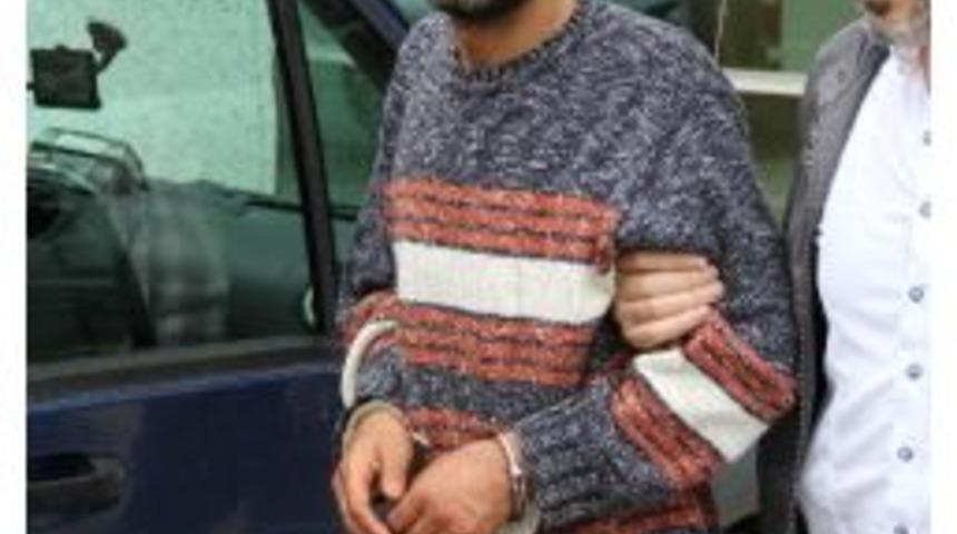 Misafirini Bı&ccedil;akla Ağır Yaralayan Ev Sahibi Tutuklandı