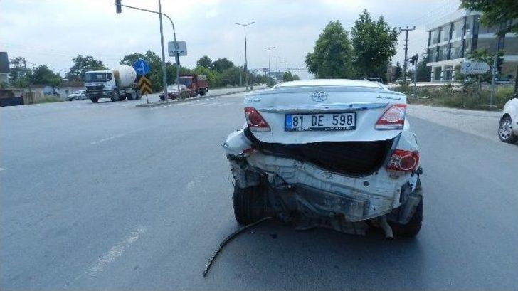Düzce’de Trafik Kazası: 5 Yaralı G1