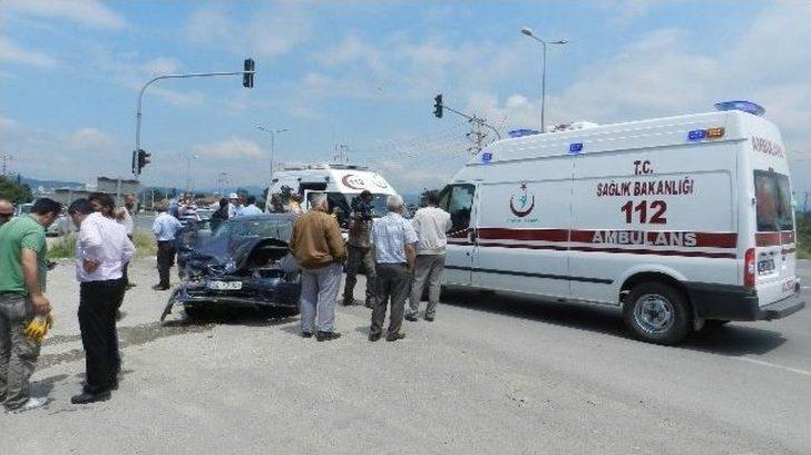 Düzce’de Trafik Kazası: 5 Yaralı G5