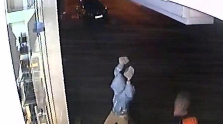 Hırsızlara Baskın Yapan Polis, B&uuml;y&uuml;k Vurgunu &Ouml;nledi