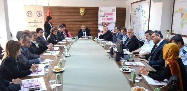 &ldquo;evlilik Okuluna İlk Adım&rdquo; Projesi Hayata Ge&ccedil;irildi 1