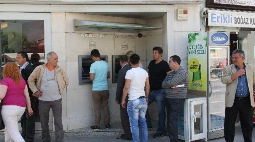 Polisten Atm N&ouml;beti