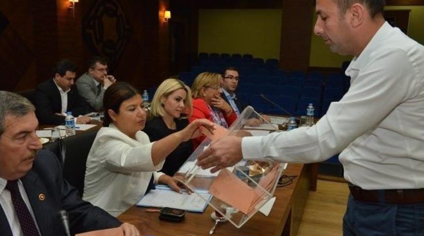 Başkan B&ouml;cek Kontab&rsquo;ta G&uuml;ven Tazeledi