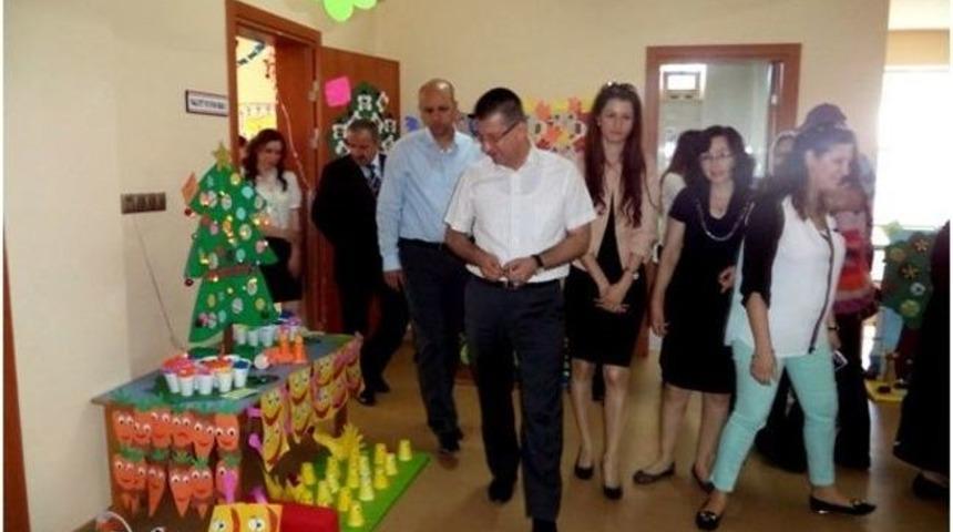 Hayrabolu&rsquo;da Miniklerin Yıl Sonu Sergisi A&ccedil;ıldı