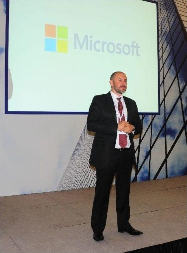 Microsoft un  gelecekle Buluşma  Toplantısı 2