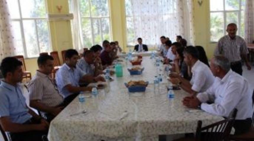 Samsat Tapu M&uuml;d&uuml;rl&uuml;ğ&uuml;&rsquo;nden Kamu Personeline Yemek