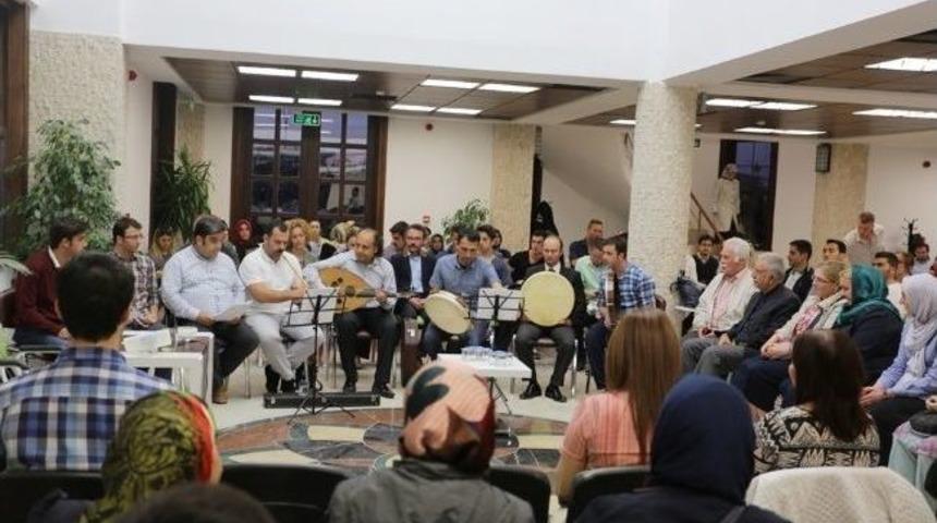 Dervişlik Ve Derviş Olabilme Konuları Katılımcılara Anlatıldı