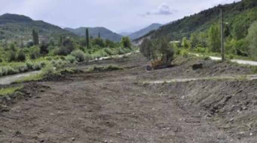 Ezine &Ccedil;ayı'nda Islah &Ccedil;alışması