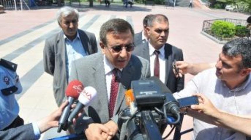 Soma&rsquo;dan 10 Madenci Bakan Yıldız'la G&ouml;r&uuml;şmeye Gidiyor