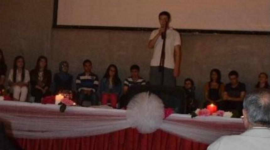 Biga&rsquo;da Şiir Okuma Yarışması