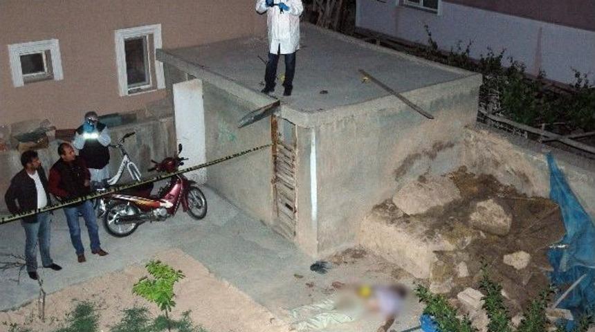 Yaptığı Kerpi&ccedil; Fırın &Uuml;zerine G&ouml;&ccedil;t&uuml;