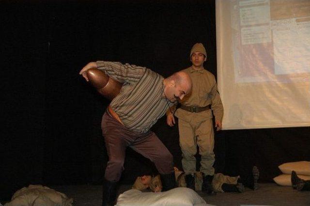 Kent Tiyatrosu İle &ldquo;uzat Elini&rdquo; 1